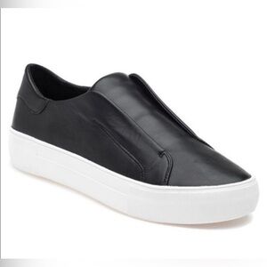 J/Slides NYC Slip-On Platform Leather Sneakers in Black 8.5